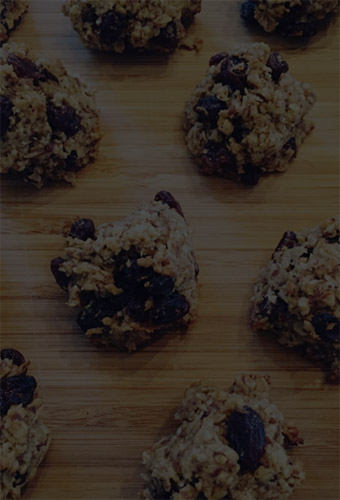 Clean oatmeal-raisin cookies